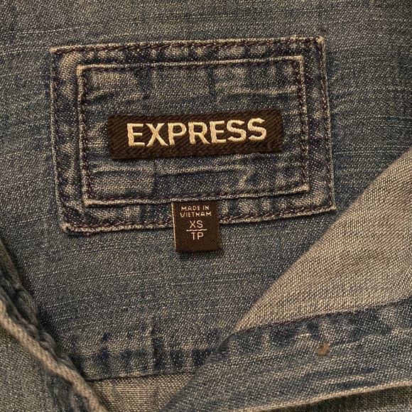 Express Distressed Denim Button Up - Picture 3 of 6